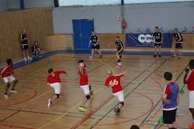 Fougères : ça vous dit d'essayer le dodgeball ? | La Chronique Républicaine